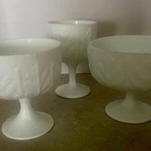 VINTAGE MILK GLASS 3 PIECE SET OAK LEAF PATTERN 1975 HOME DECOR